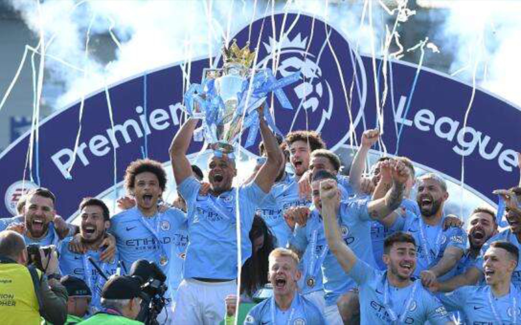 这份坚持让 这份坚持让